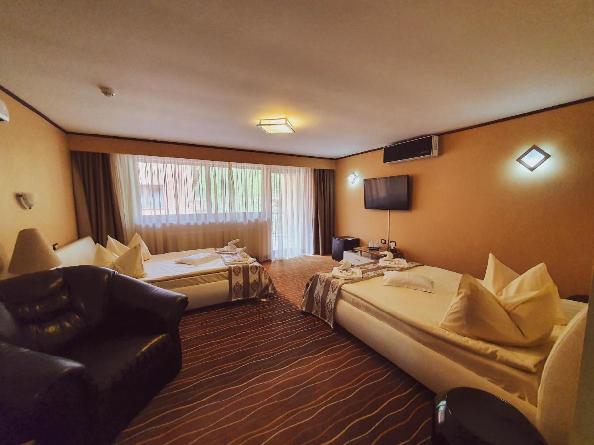 Hotel Belvedere Совата Экстерьер фото