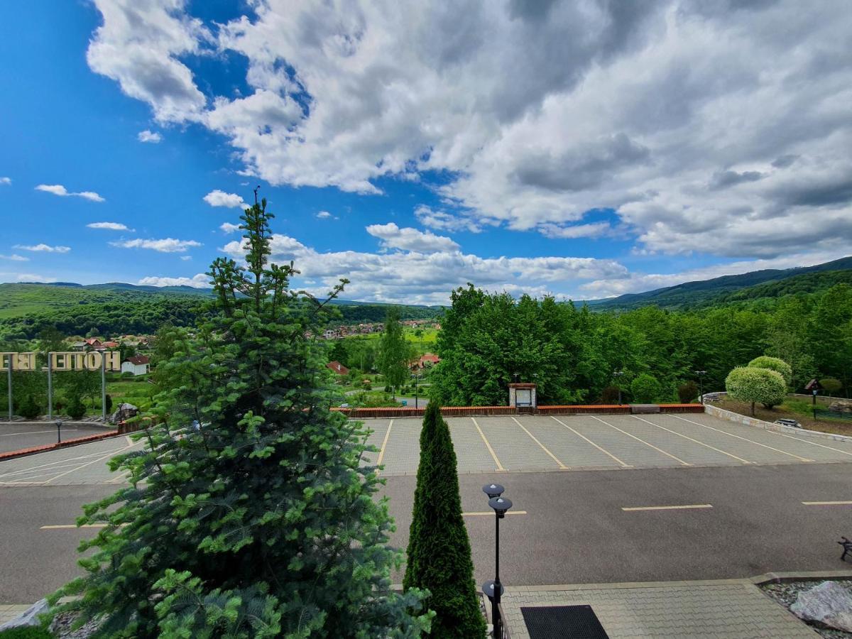 Hotel Belvedere Совата Экстерьер фото
