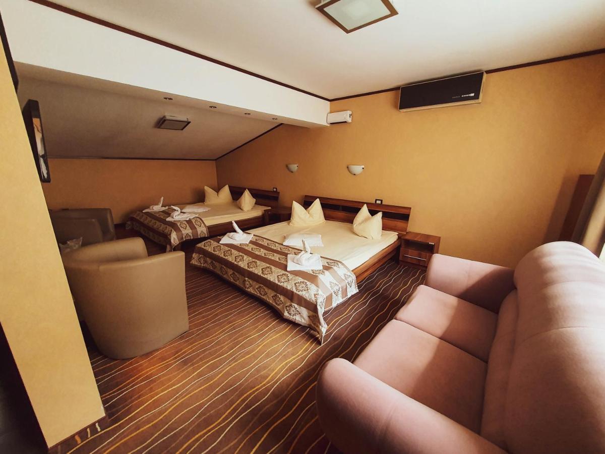 Hotel Belvedere Совата Экстерьер фото