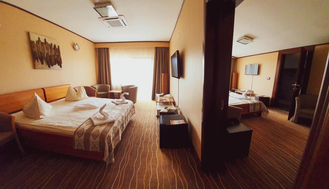 Hotel Belvedere Совата Экстерьер фото