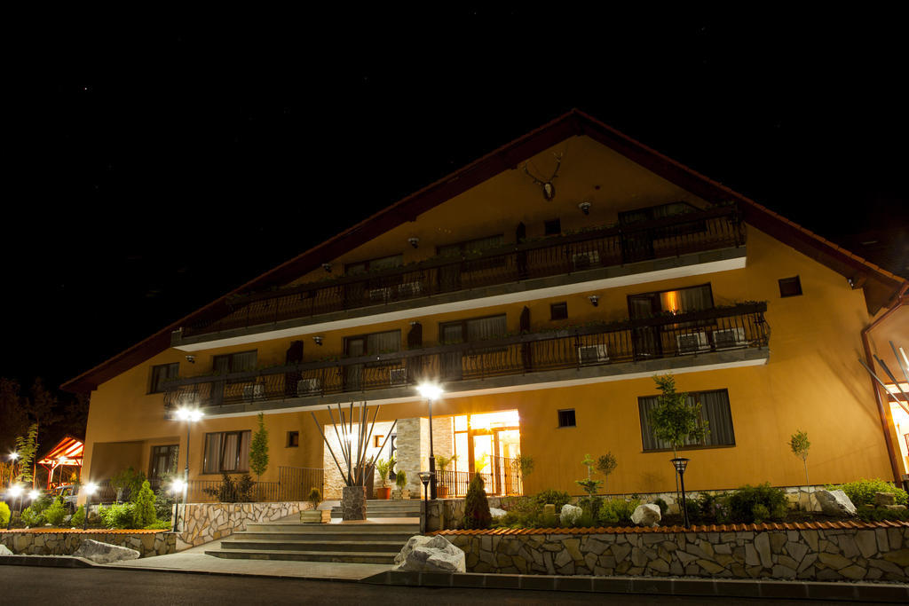 Hotel Belvedere Совата Экстерьер фото
